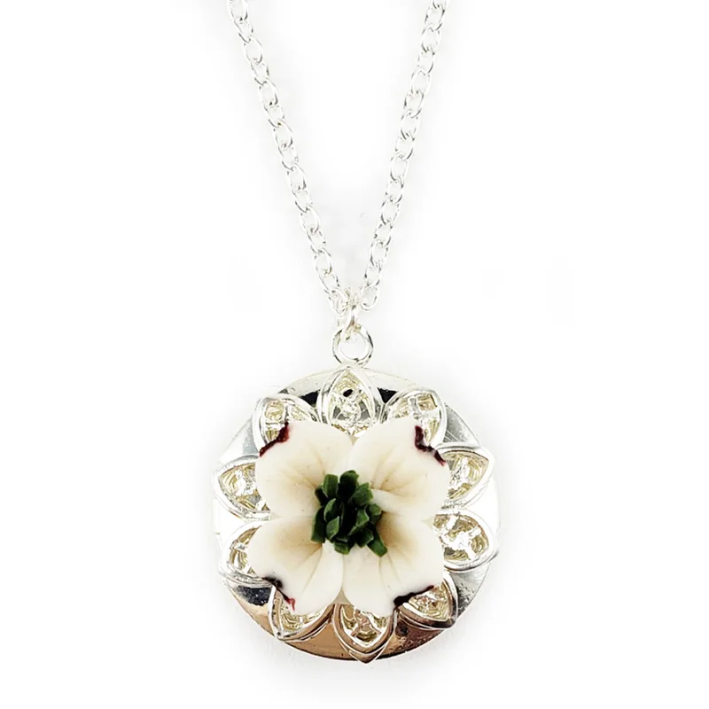 strandedtreasures202605031400482143494