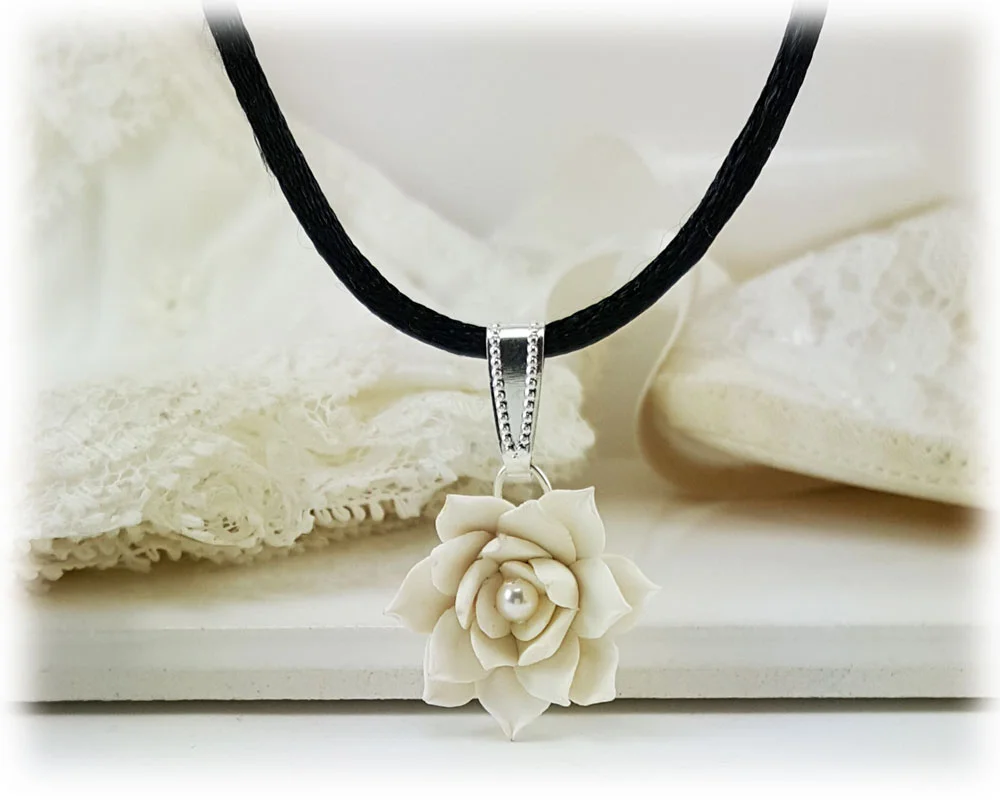 strandedtreasures202605031402552144282
